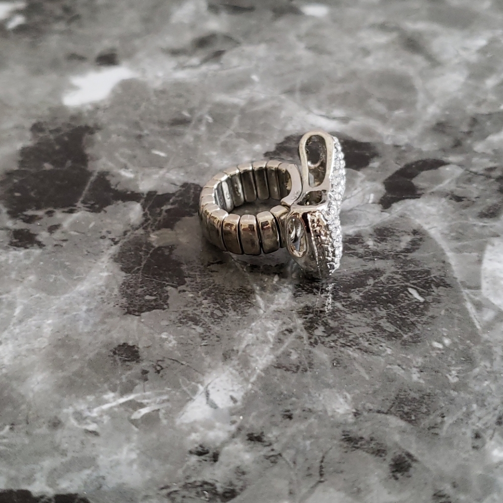 Ring - Picture 4 of 4
